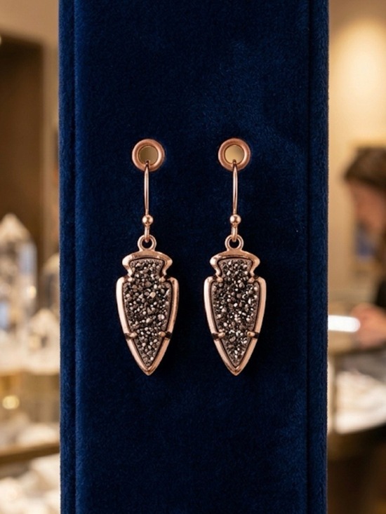 Kendra Scott Jewelry - Kendra Scott Rose Gold Arrowhead Drop Earrings  2601